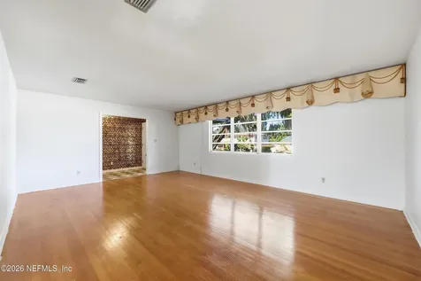 5378 Coppedge Avenue Jacksonville FL 32277