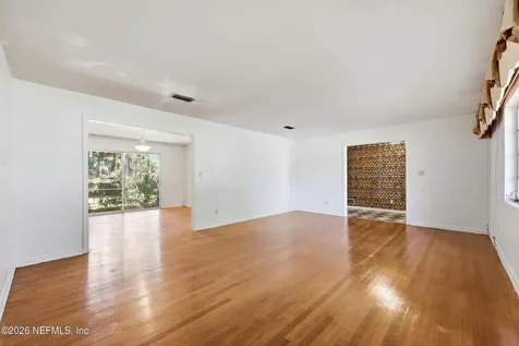 5378 Coppedge Avenue Jacksonville FL 32277