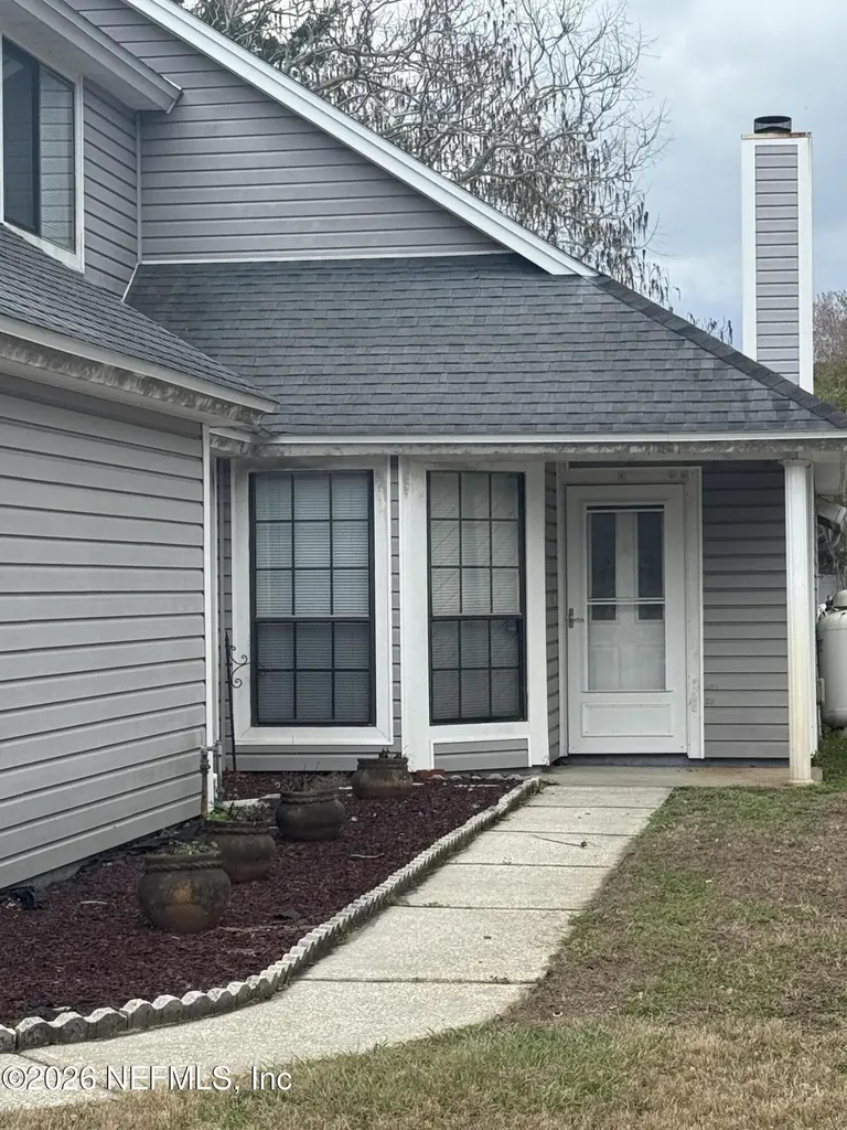 2828 Lantana Lakes Drive E Jacksonville FL 32246