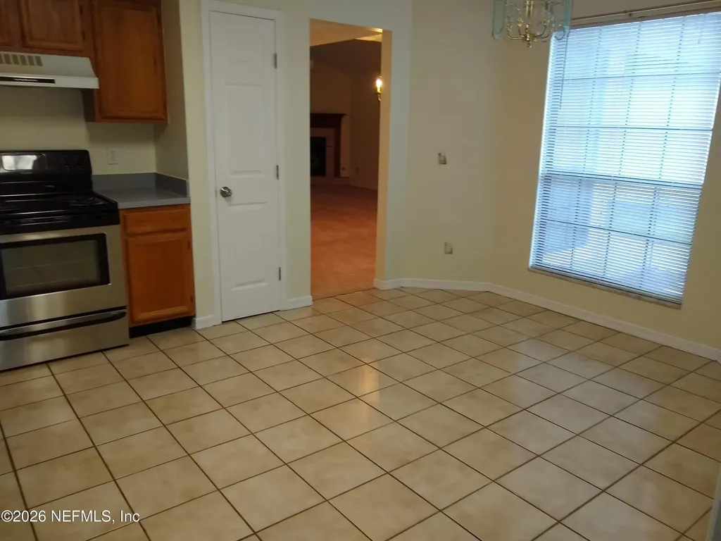 2828 Lantana Lakes Drive E Jacksonville FL 32246