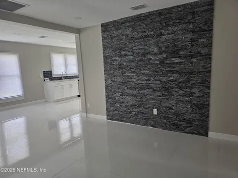223 Lane Avenue S Jacksonville FL 32254