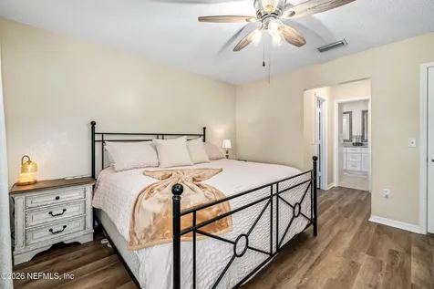 1791 Oak Grove Drive S Green Cove Springs FL 32043