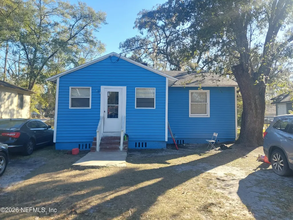 2332 Westbrook Circle S Jacksonville FL 32209