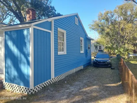 2332 Westbrook Circle S Jacksonville FL 32209