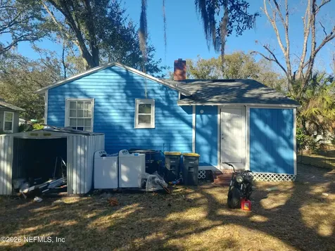 2332 Westbrook Circle S Jacksonville FL 32209