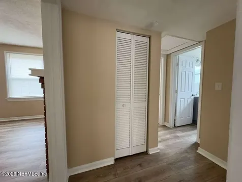 527 E 58th Street Jacksonville FL 32208
