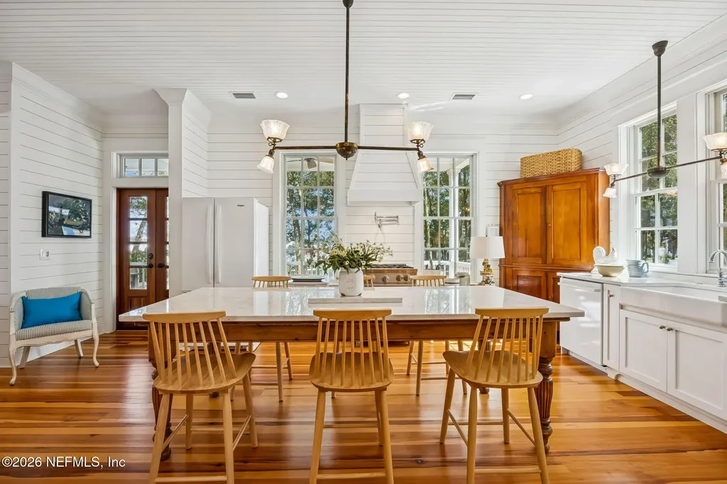 1102 Ladies Street Fernandina Beach FL 32034
