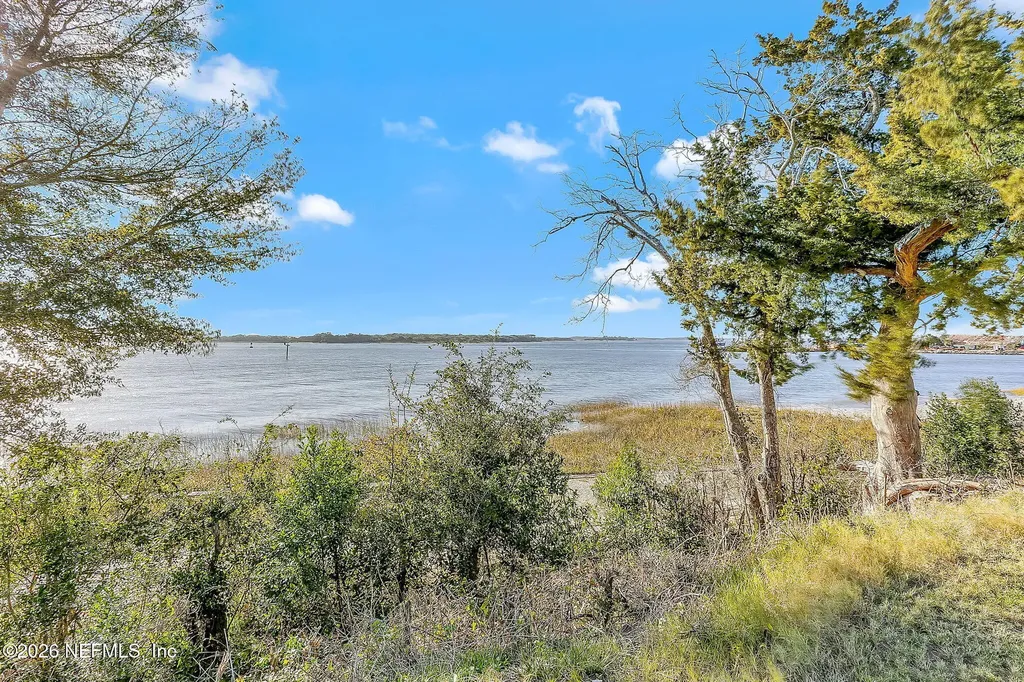 1102 Ladies Street Fernandina Beach FL 32034