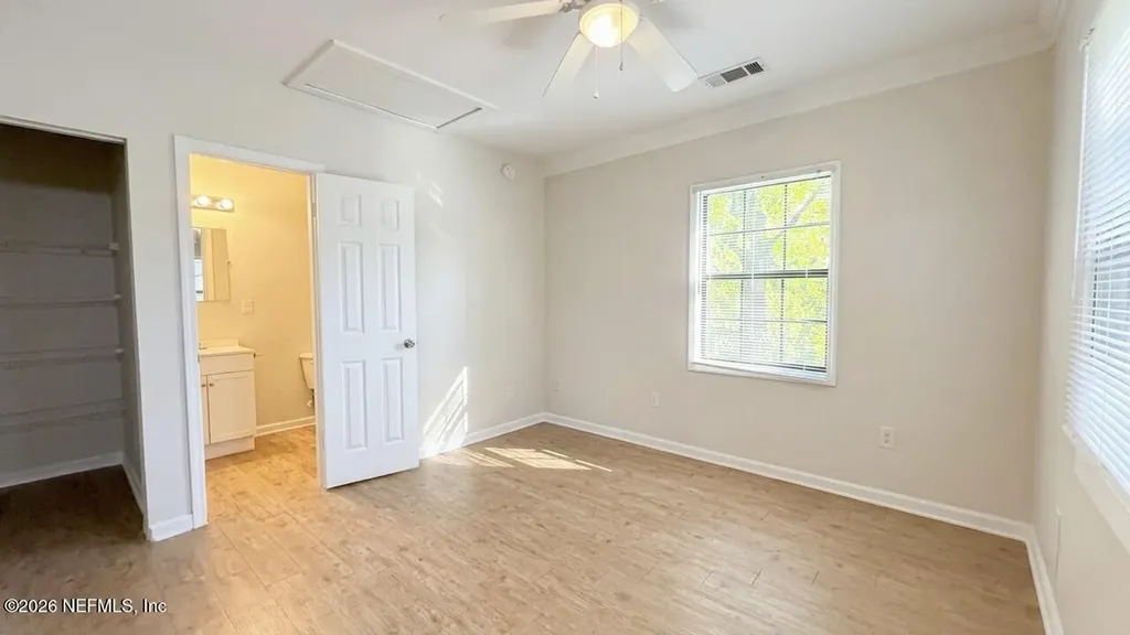13828 Woodland Drive Jacksonville FL 32218