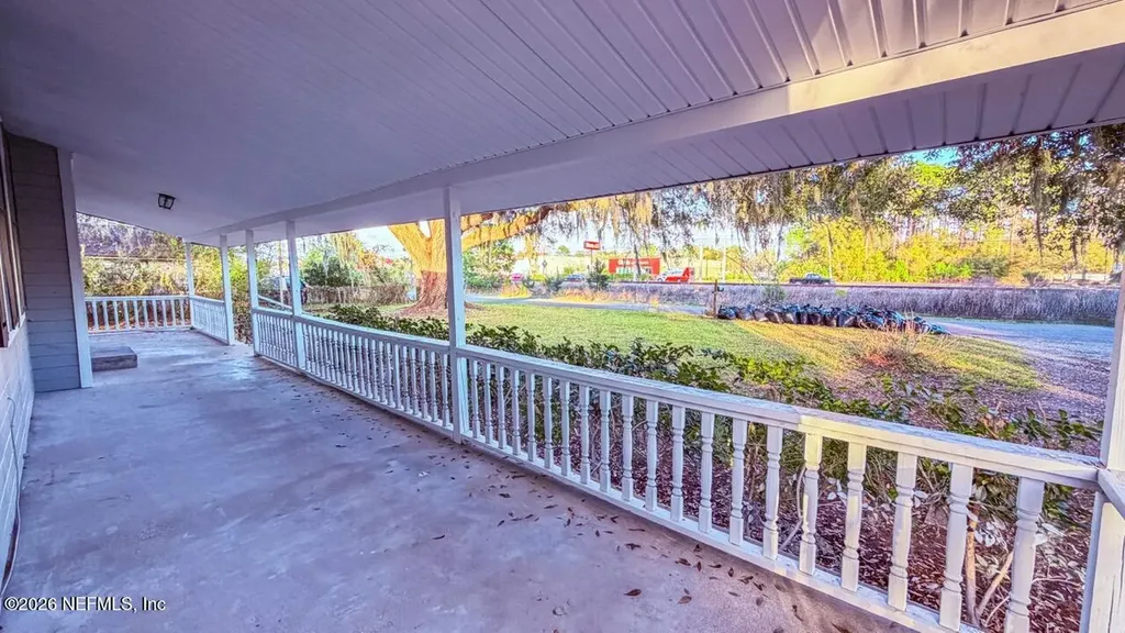 13828 Woodland Drive Jacksonville FL 32218