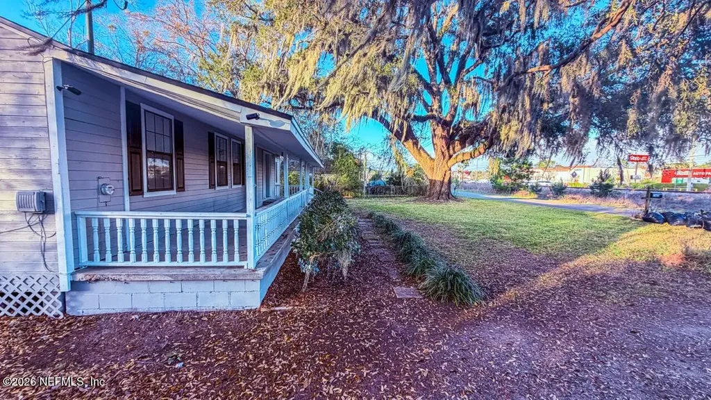 13828 Woodland Drive Jacksonville FL 32218