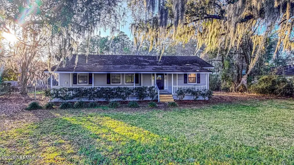 13828 Woodland Drive Jacksonville FL 32218