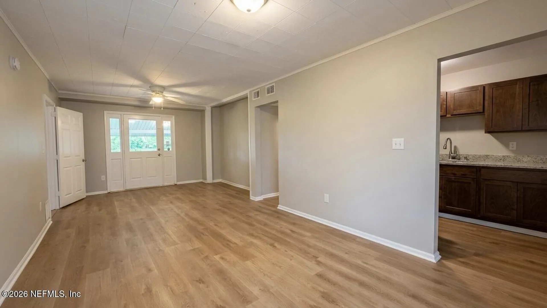 13828 Woodland Drive Jacksonville FL 32218