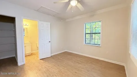 13828 Woodland Drive Jacksonville FL 32218