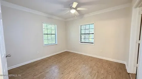 13828 Woodland Drive Jacksonville FL 32218