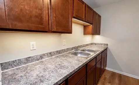 13828 Woodland Drive Jacksonville FL 32218