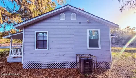 13828 Woodland Drive Jacksonville FL 32218