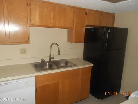 5642 Pinebay Circle S Jacksonville FL 32244