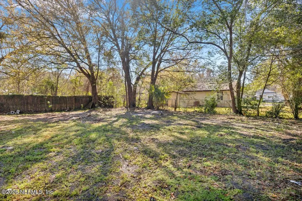 3138 N 3rd Street Circle Jacksonville FL 32254