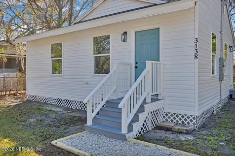 3138 N 3rd Street Circle Jacksonville FL 32254