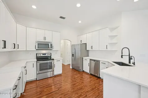 1819 Sentry Oak Court Fleming Island FL 32003