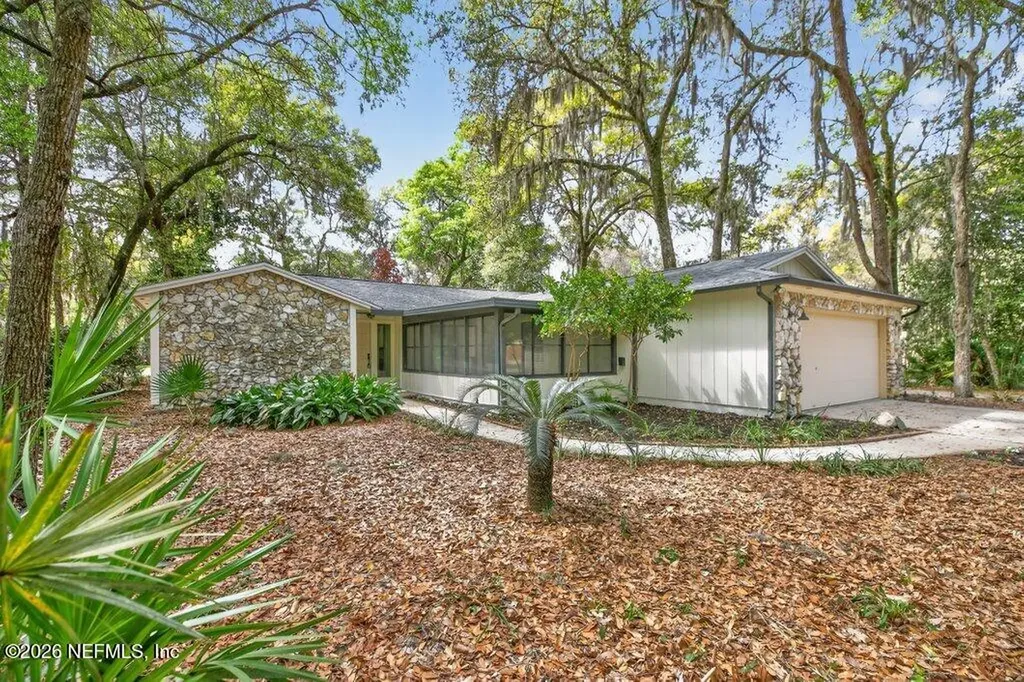 12128 Hidden Hills Drive S Jacksonville FL 32225
