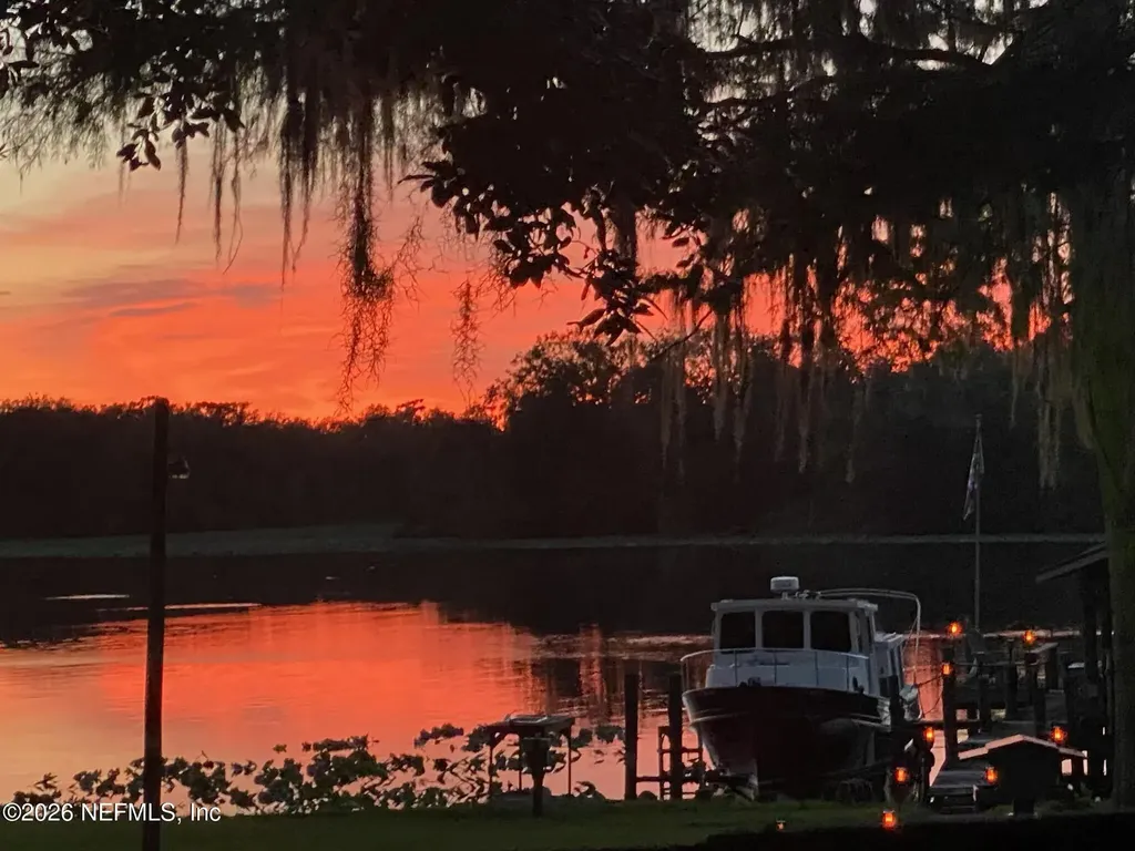 101 Orange Street Satsuma FL 32189
