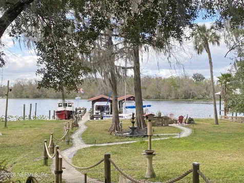 101 Orange Street Satsuma FL 32189