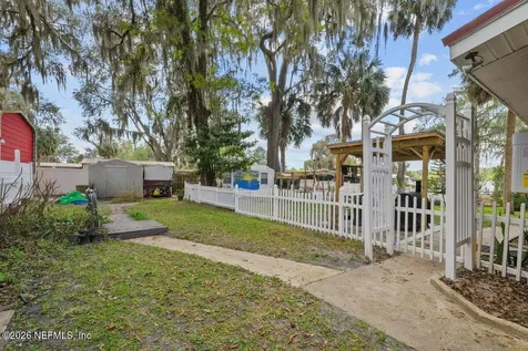 101 Orange Street Satsuma FL 32189