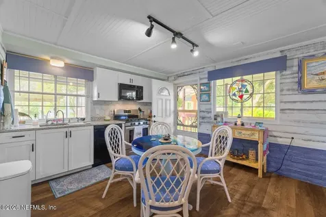 101 Orange Street Satsuma FL 32189