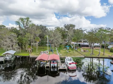 101 Orange Street Satsuma FL 32189
