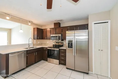 13252 Morning Sun Drive Jacksonville FL 32225