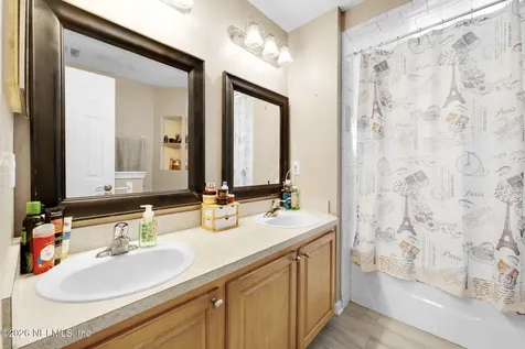2875 Majestic Oaks Lane Green Cove Springs FL 32043