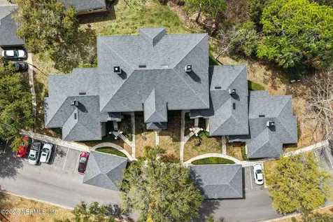1701 The Greens Way Jacksonville Beach FL 32250