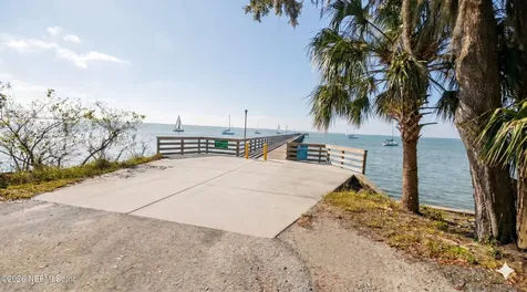 9915-9955 Shands Pier Road St. Johns FL 32259