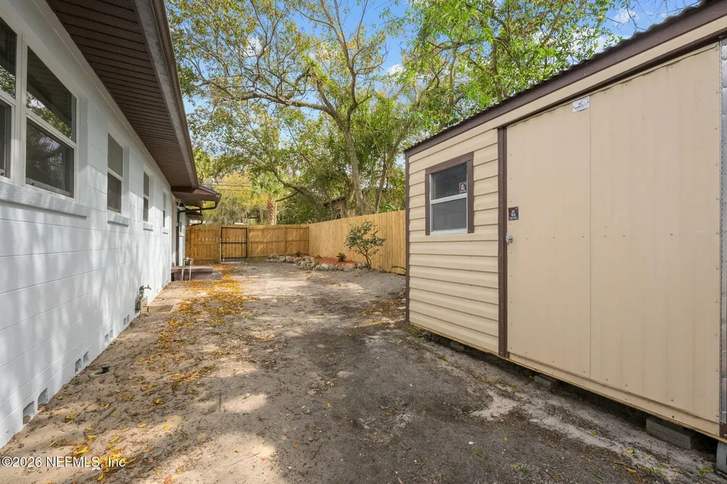 2003 Laurel Street Palatka FL 32177