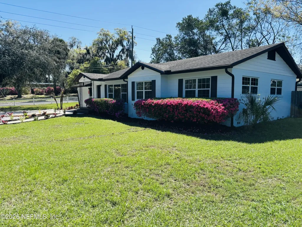 2003 Laurel Street Palatka FL 32177