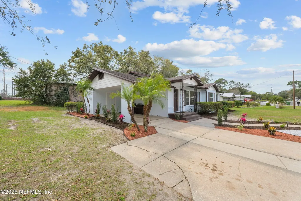 2003 Laurel Street Palatka FL 32177