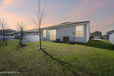 2458 Falling Star Lane Green Cove Springs FL 32043