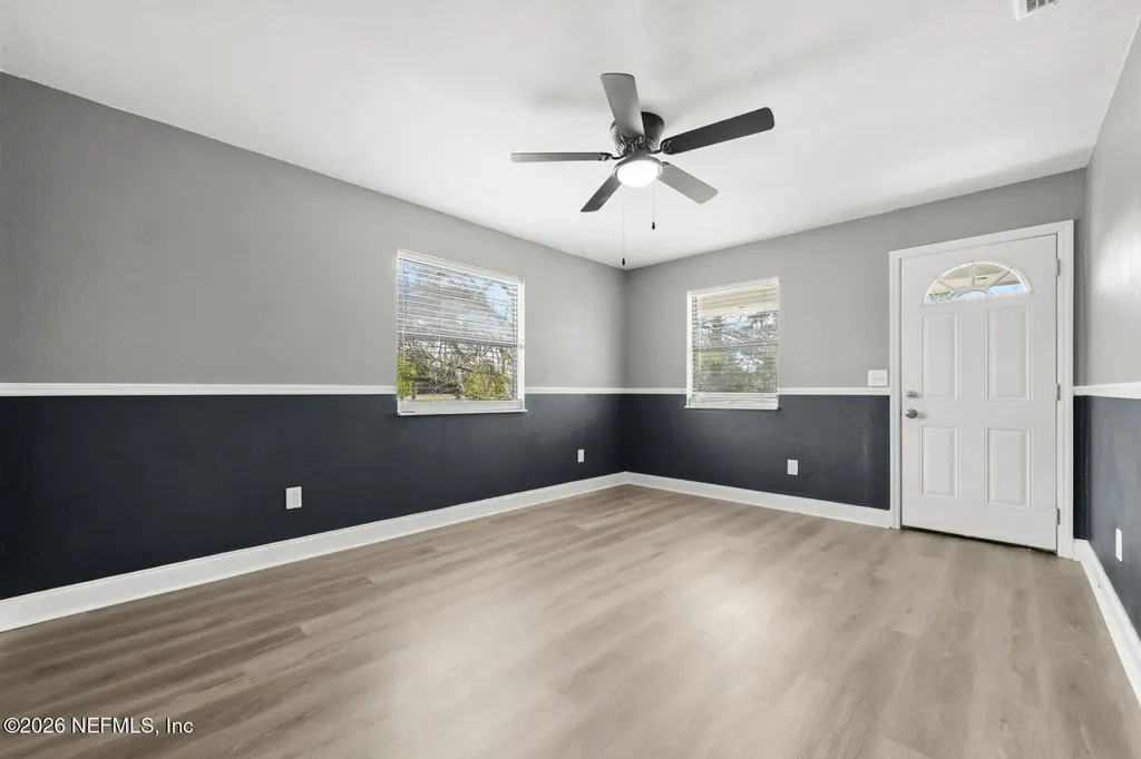 5695 Hyde Park Circle Jacksonville FL 32210