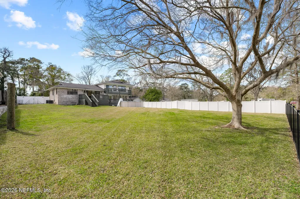 5695 Hyde Park Circle Jacksonville FL 32210