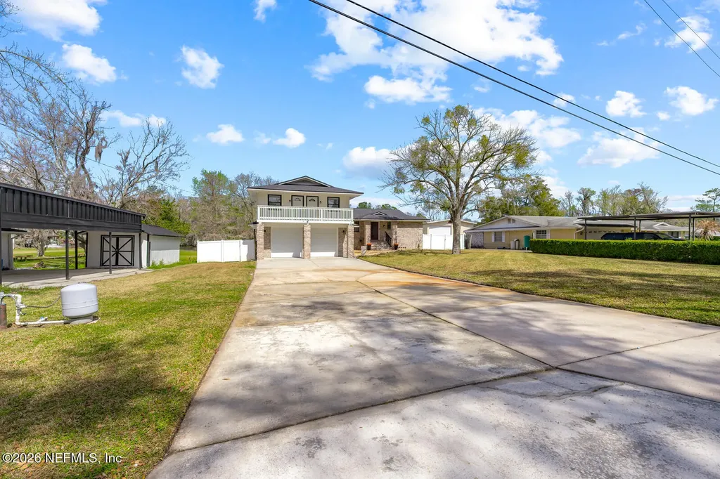 5695 Hyde Park Circle Jacksonville FL 32210
