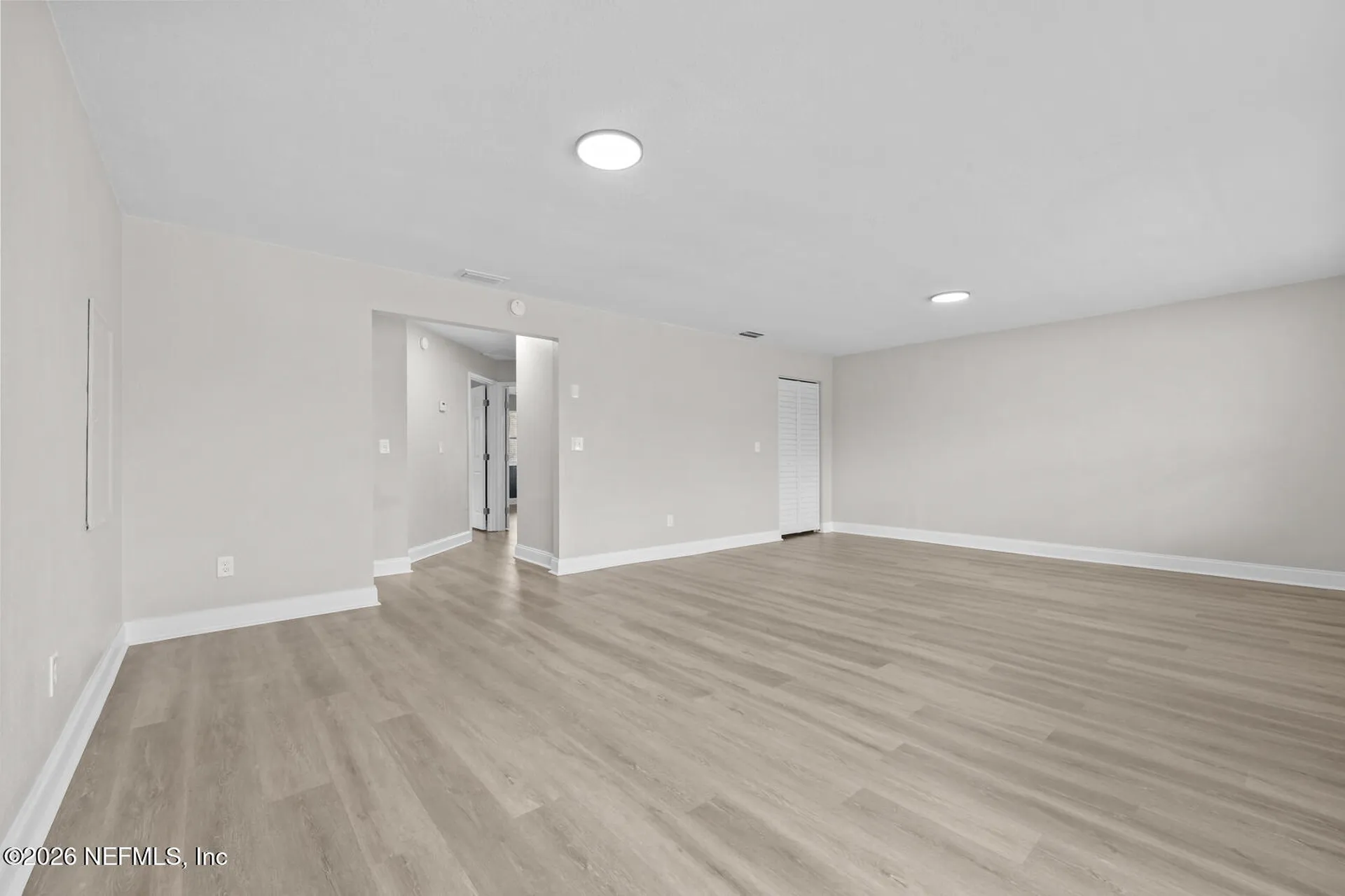 5695 Hyde Park Circle Jacksonville FL 32210