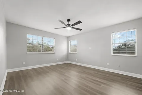 5695 Hyde Park Circle Jacksonville FL 32210
