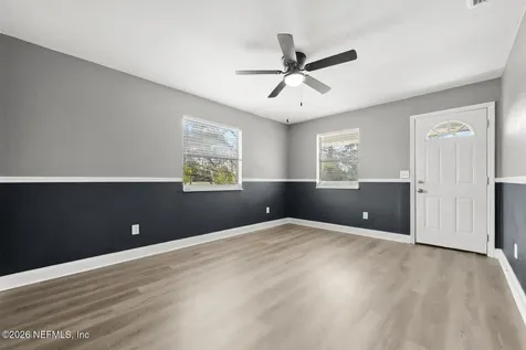 5695 Hyde Park Circle Jacksonville FL 32210
