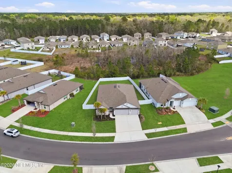 2930 Oak Stream Drive Green Cove Springs FL 32043
