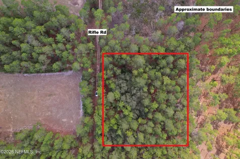 215 Rifle Road Florahome FL 32140