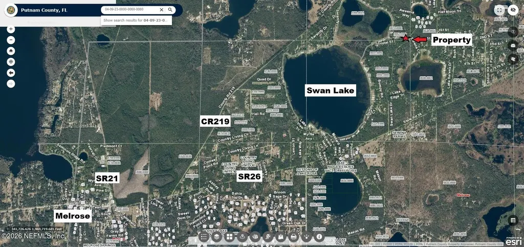 201 / 199 Swan Lake Drive Melrose FL 32666