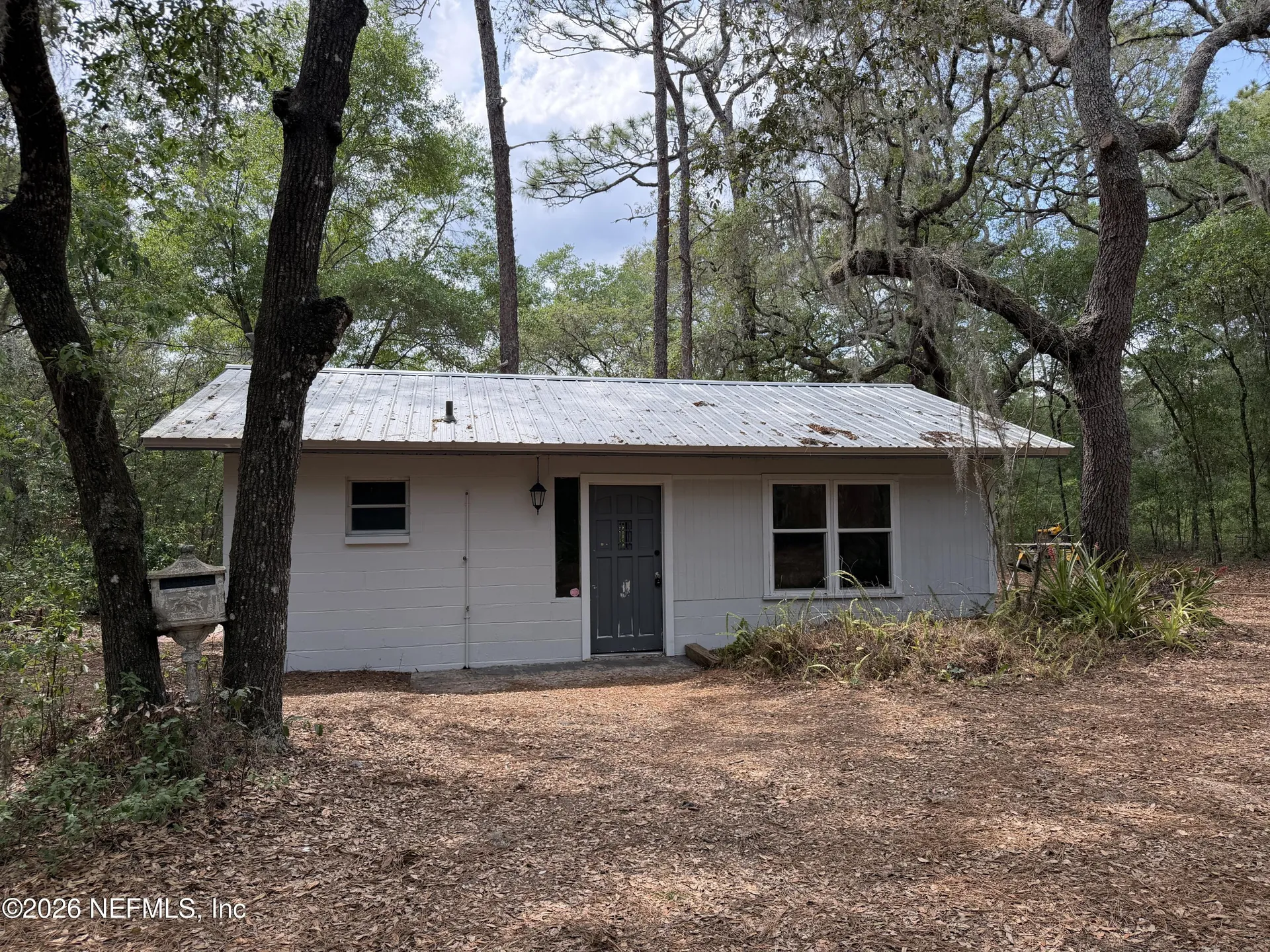 201 / 199 Swan Lake Drive Melrose FL 32666