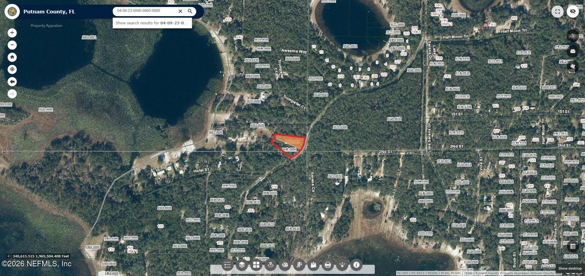 201 / 199 Swan Lake Drive Melrose FL 32666